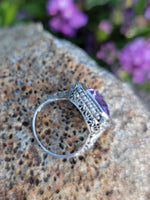 14k white gold c.1920's filigree Deco amethyst & seed pearl ring