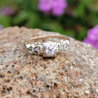 14k gold two tone 3 diamond estate Deco c.30's ring