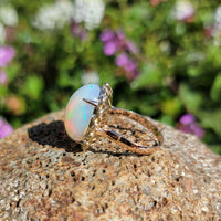 10k yellow gold opal estate ring