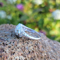 18k gold white gold c.1920's filigree 3 diamond ring