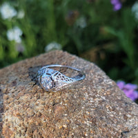 18k gold white gold c.1920's filigree diamond ring - apx .33ct tw