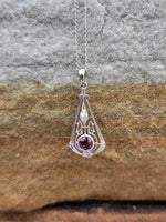 14k white gold c.1920's filigree garnet pendant necklace