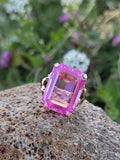 10k gd created Pink stone estate cocktail ring