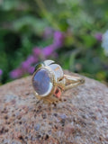 14k yellow gold jelly opal estate ring