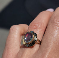 14k yellow gold jelly opal estate ring