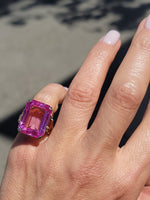 10k gd created Pink stone estate cocktail ring