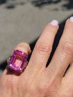 10k gd created Pink stone estate cocktail ring