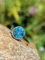 18ct gold two tone blue Zircon bezel estate ring