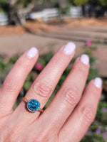 18ct gold two tone blue Zircon bezel estate ring