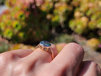 18ct gold two tone blue Zircon bezel estate ring