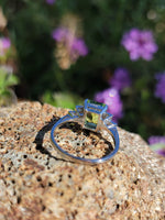 platinum vintage Peridot & Diamond Ring