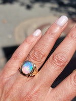 10k yellow gold opal estate ring