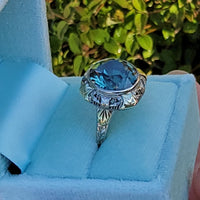 14k gold two tone Art Deco blue spinel filigree ring