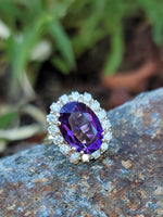 14k yellow gold oval AMETHYST & diamond halo estate cocktail ring