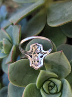 18k white gold diamond & sapphire estate Art Deco c.20-30's filigree glove shield ring