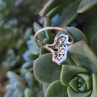 18k white gold diamond & sapphire estate Art Deco c.20-30's filigree glove shield ring