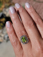 14ct gold two tone emerald cut peridot & diamond estate ring