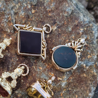 9ct gold Victorian carnelian & bloodstone watch Flip FOB seal necklace pendant - hallmarks