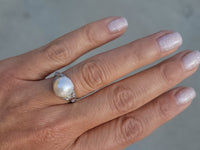 Platinum Edwardian mabe pearl & diamond filigree antique ring