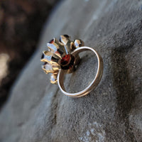 18k gold Garnet cluster estate ring