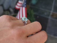 14k white gold oval aquamarine & diamond estate ring