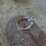 14k white gold oval aquamarine & diamond estate ring