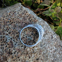 14k white gold c.20's Deco  hexagon diamond filigree ring