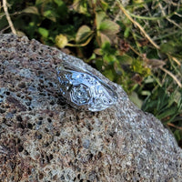 14k white gold c.20's Deco  hexagon diamond filigree ring