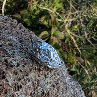 14k white gold c.20's Deco  hexagon diamond filigree ring