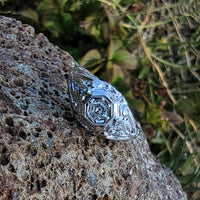 14k white gold c.20's Deco  hexagon diamond filigree ring