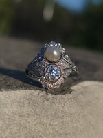 Platinum Diamond & Pearl estate Art Deco c.1920's filigree Ring