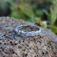 18k white gold "BOW" Art Deco vintage 5 diamond wedding band