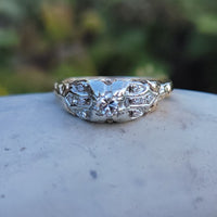 14k gold two tone diamond estate Deco c.1930's ring