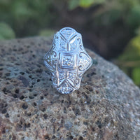 platinum Art Deco c.1920's filigree diamond glove shield ring