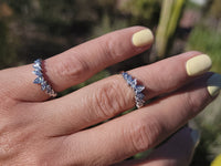 14k white gold 7 diamond estate curved band - guard
