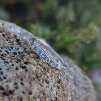 18k white gold engraved 5 diamond vintage wedding floral band