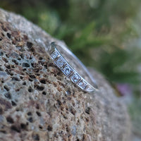 18k white gold engraved 5 diamond vintage wedding floral band