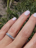 14k white gold 5 diamond Art Deco estate band- apx .25ct tw