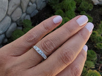 14k white gold 5 diamond Art Deco estate band- apx .25ct tw