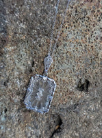 14k white gold Deco c.1920's etched camphor & diamond pendant necklace
