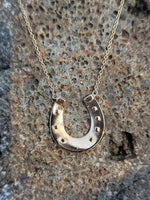 14k gold horseshoe pearl necklace pendant