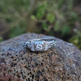 18k white gold c.1920's filigree diamond ring - apx .24ct tw