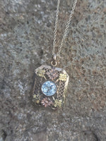 10k tri colored gold Art Deco c.1930's natural blue zircon estate filigree pendant necklace