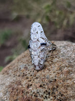 18k white gold diamond & sapphire estate Art Deco c.20-30's filigree glove shield ring