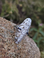 18k white gold diamond & sapphire estate Art Deco c.20-30's filigree glove shield ring