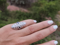 18k white gold diamond & sapphire estate Art Deco c.20-30's filigree glove shield ring