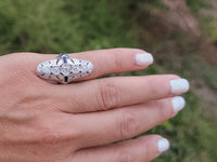 18k white gold diamond & sapphire estate Art Deco c.20-30's filigree glove shield ring