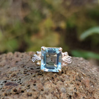 14k gold two tone Art Deco Aquamarine & Diamond estate Ring