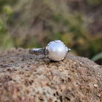18k white gold Deco pearl solitaire antique ring