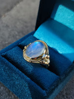 14k gold cabochon moonstone estate floral ring